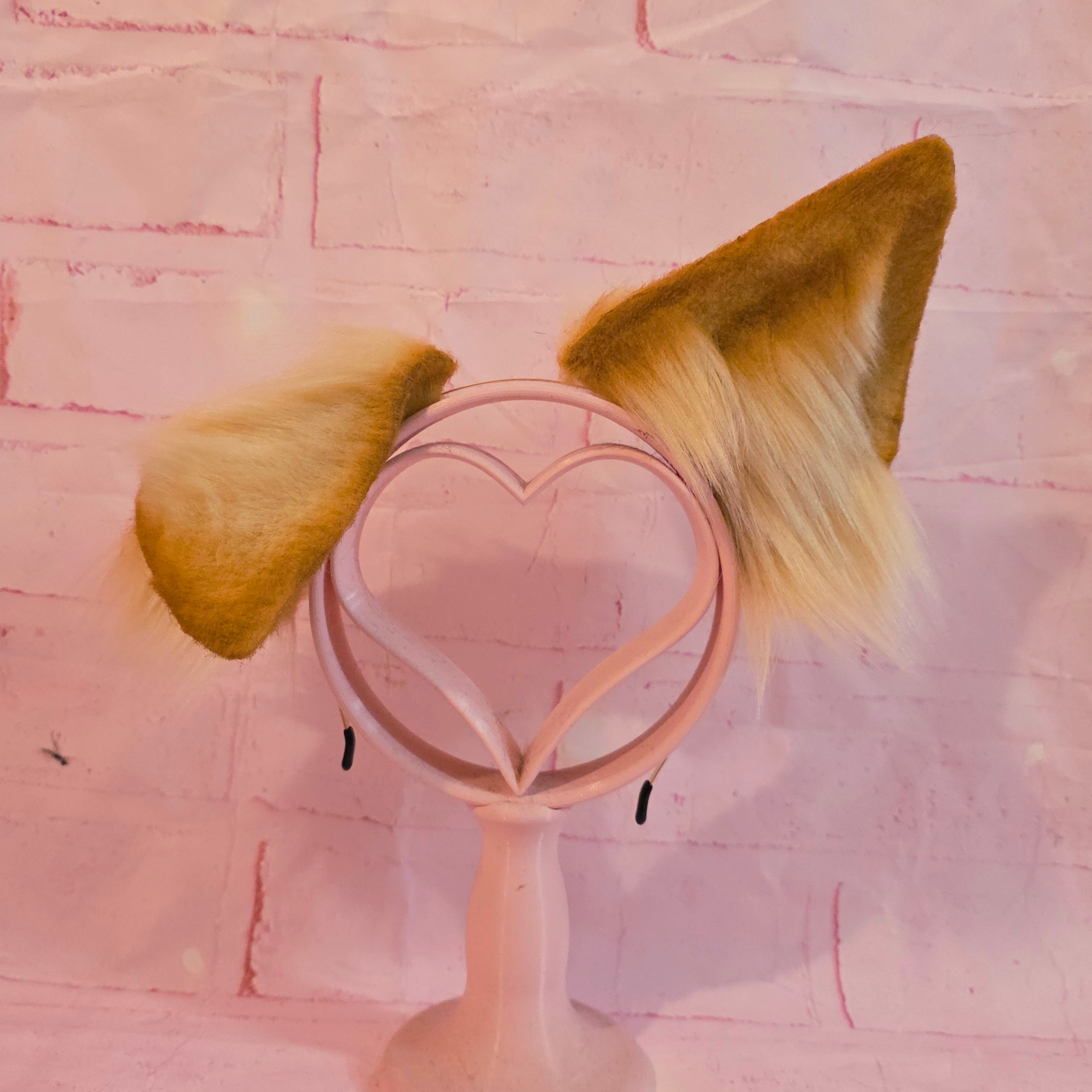Golden Retriever Puppy Tail & Ears