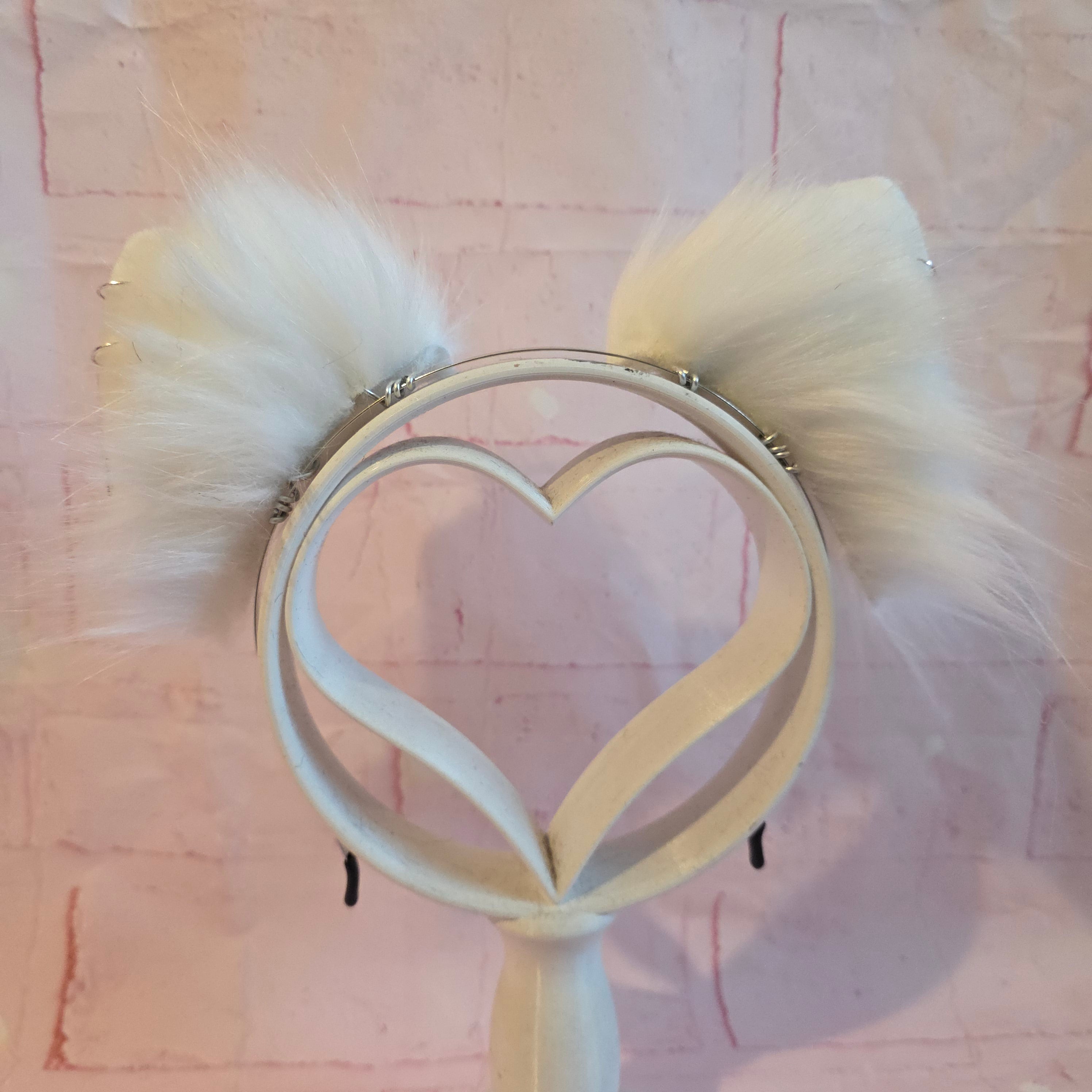 White Cat Ears, Scottish Yett