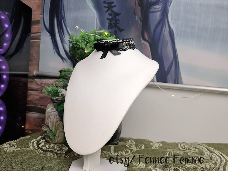 Gothic Lace Choker