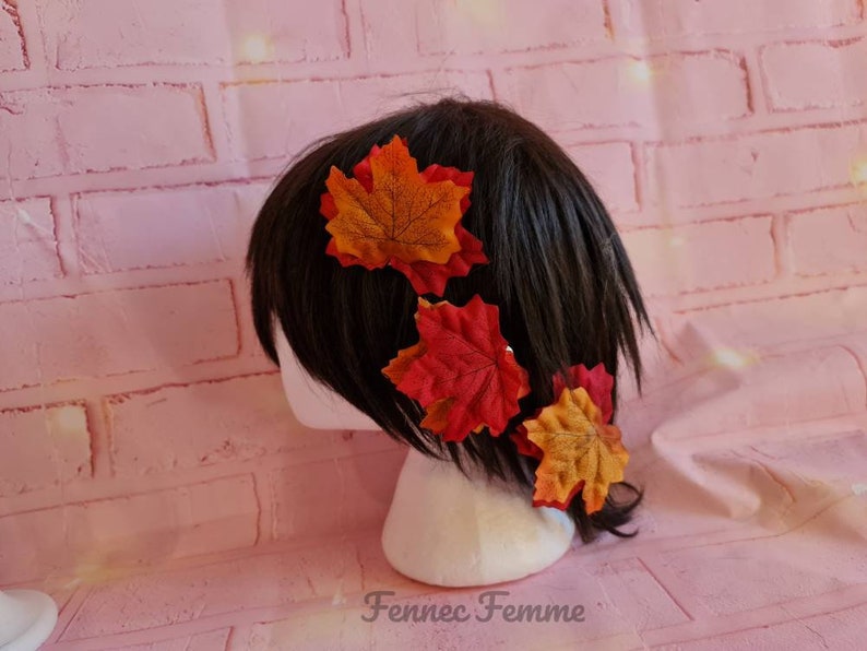 AUTUMN LEAF hair clips