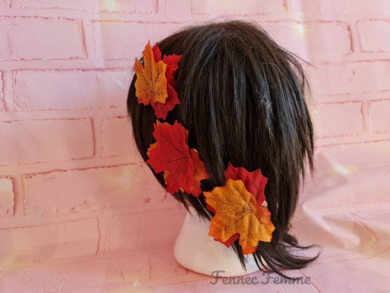 AUTUMN LEAF hair clips
