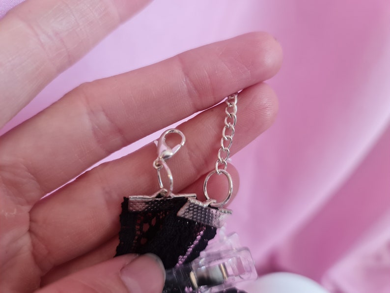 Gothic Lace Choker with Cross