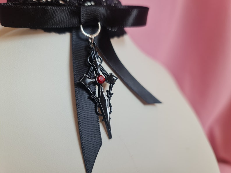 Gothic Lace Choker with Cross