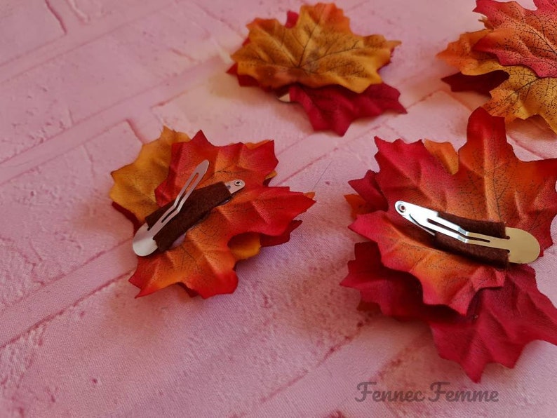 AUTUMN LEAF hair clips